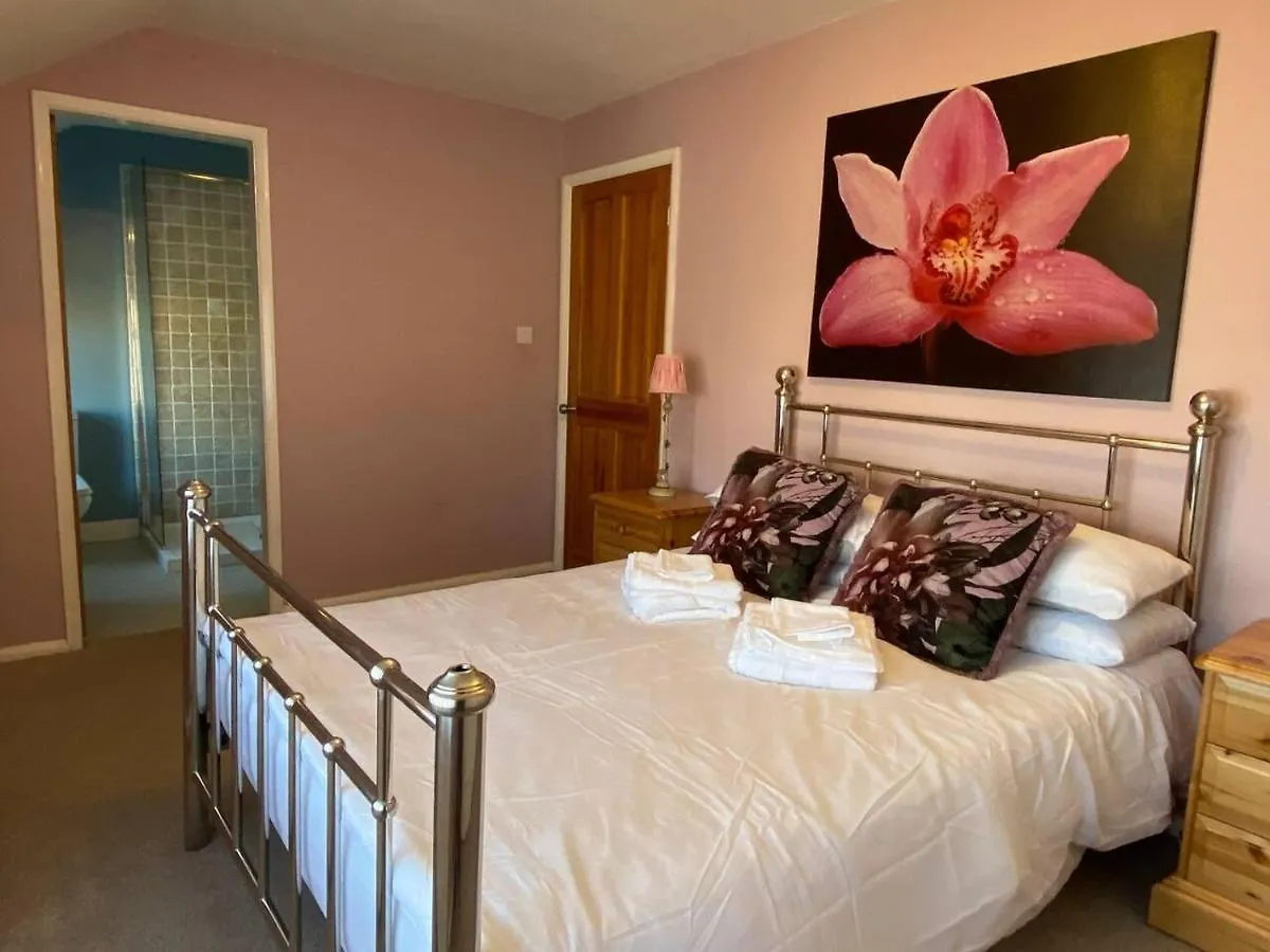 3 Bedroom Cottage Sleeps 5 Village Location Scarborough Prázdninový dům